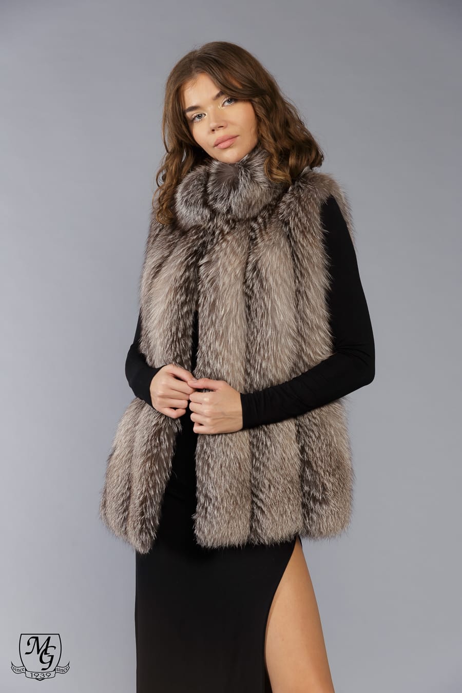 Crystal Fox Fur Vest, Model 6241 - Image 2
