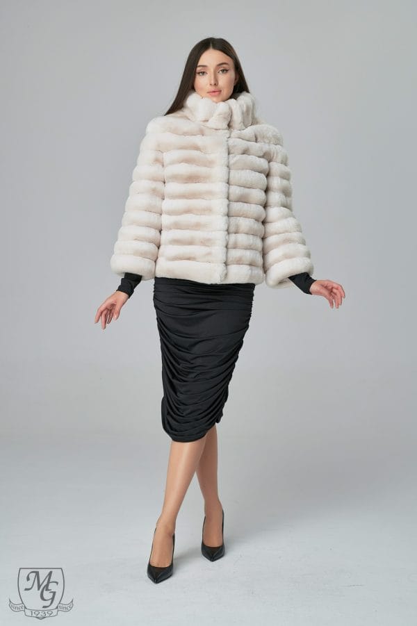 Natural beige chinchilla jacket, model 5611
