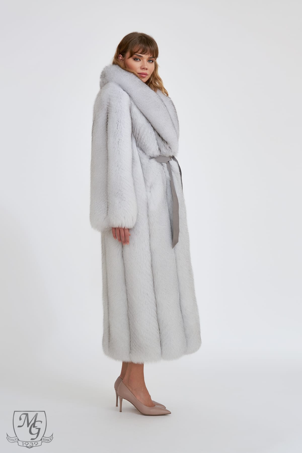 Natural polar fox coat, Dariana model - Casa de blanuri MG