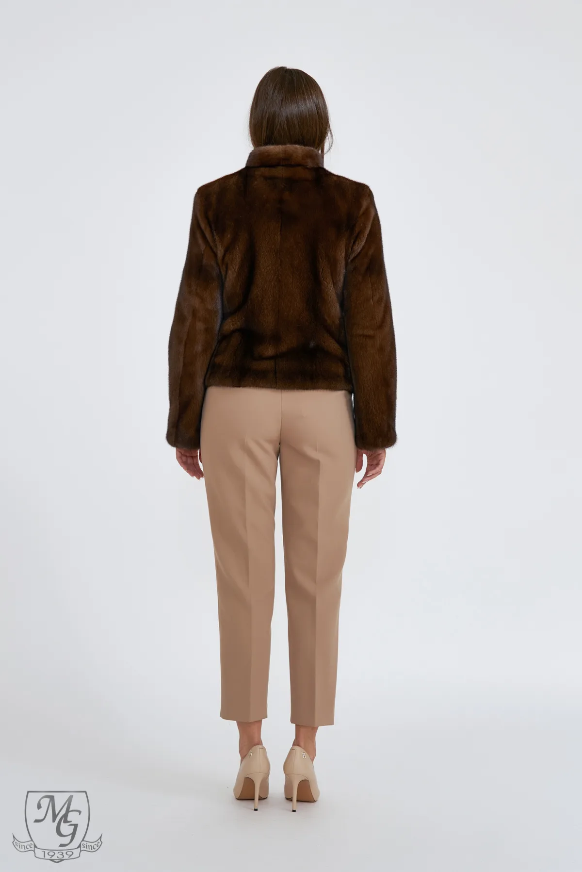 Black fox jacket, model 6343 - Casa de blanuri MG