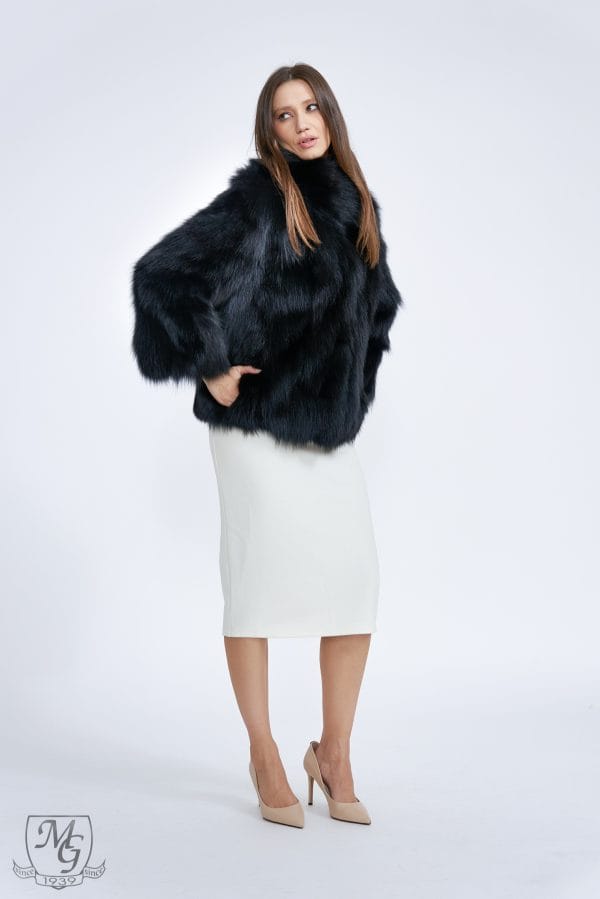 Black flat fox jacket, model 5611