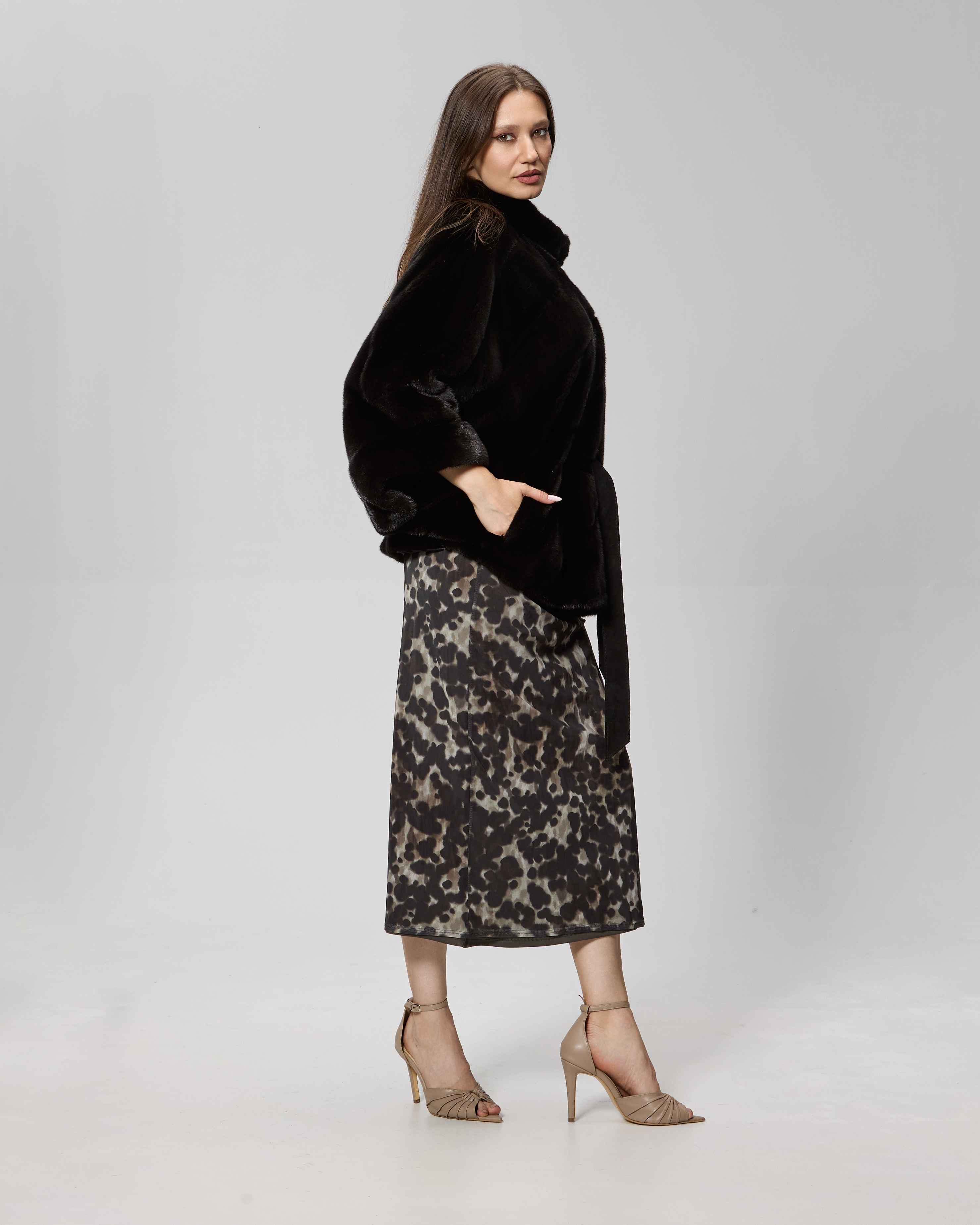 Jacheta din blana de vizon (nurca) american Velvet model 5092