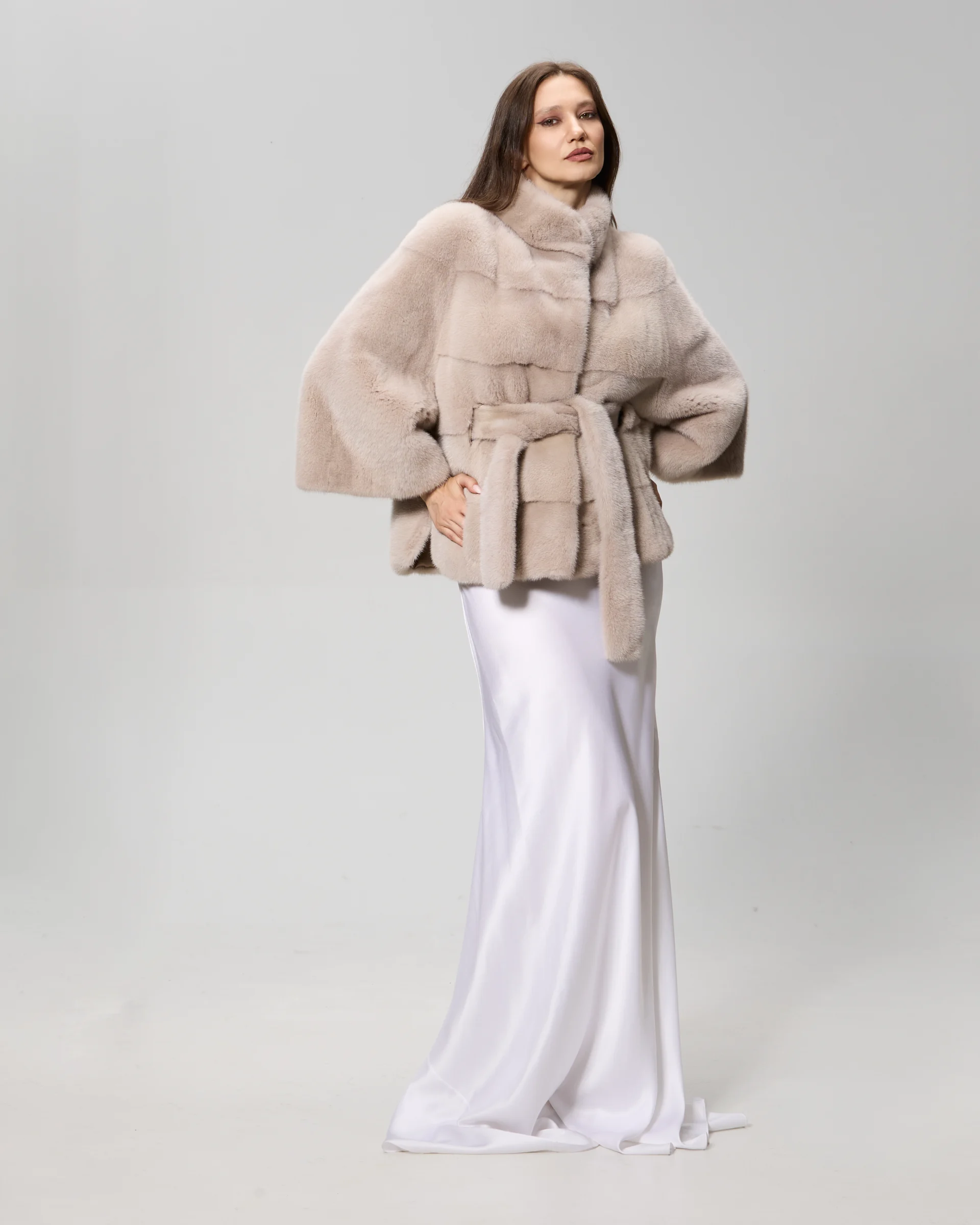 Jacheta din biana de vizon (nurca) Velvet Perla model Newton