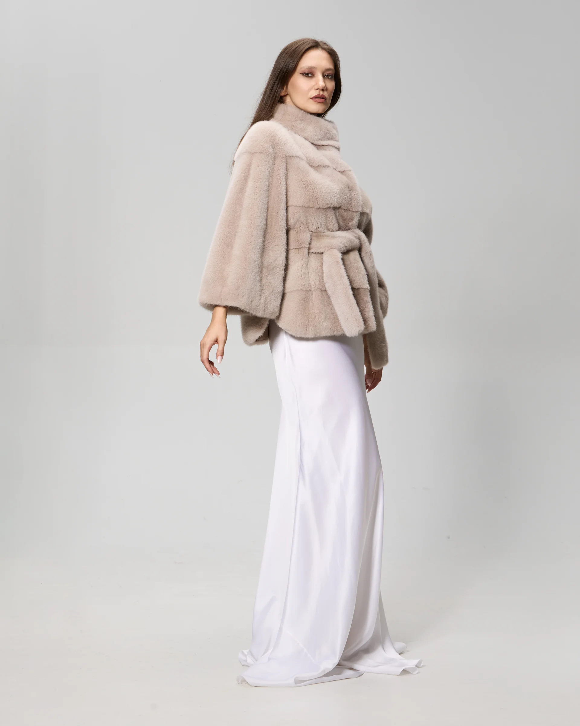Jacheta din biana de vizon (nurca) Velvet Perla model Newton