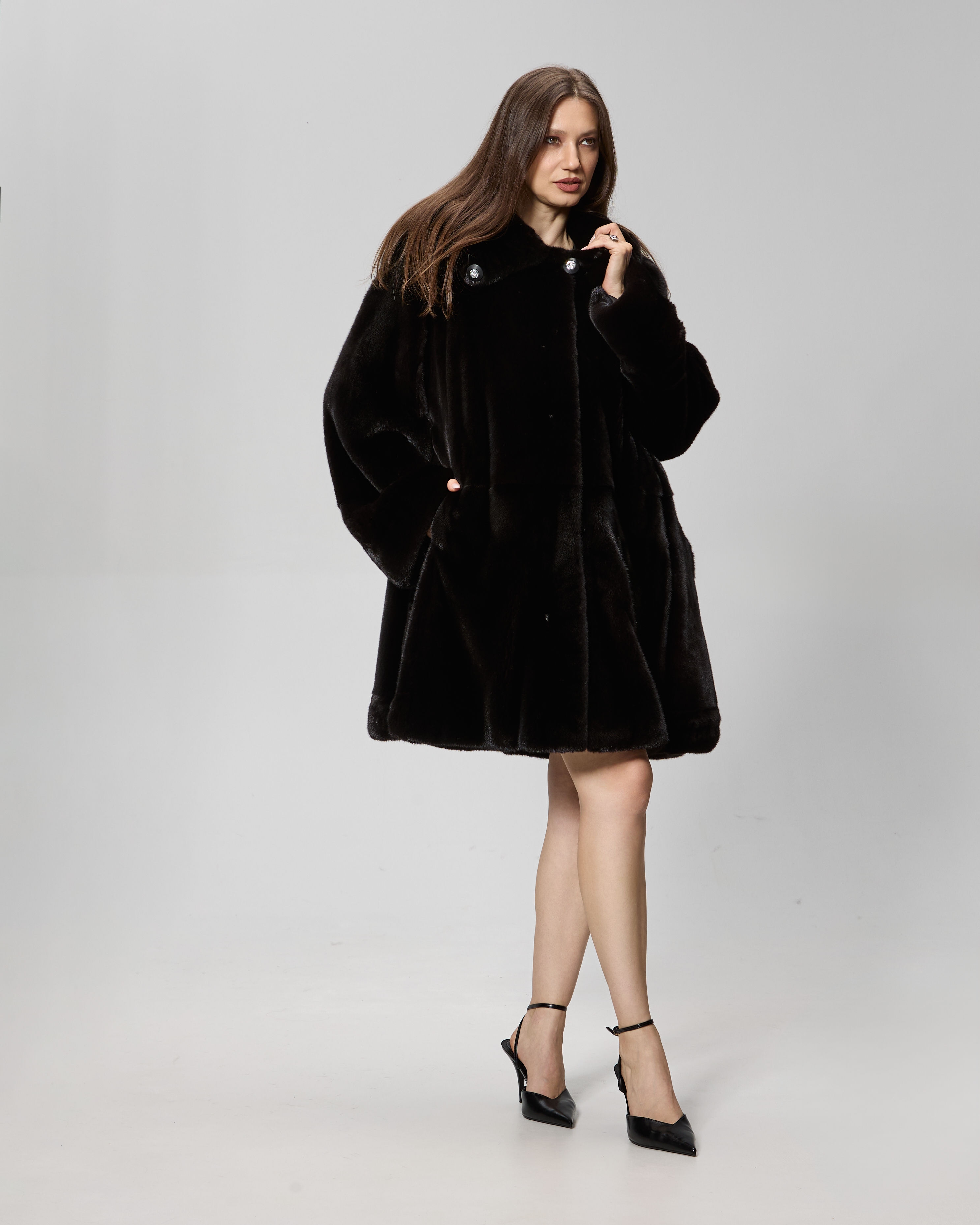 Haina din blana de vizon (nurca) Velvet model Michella
