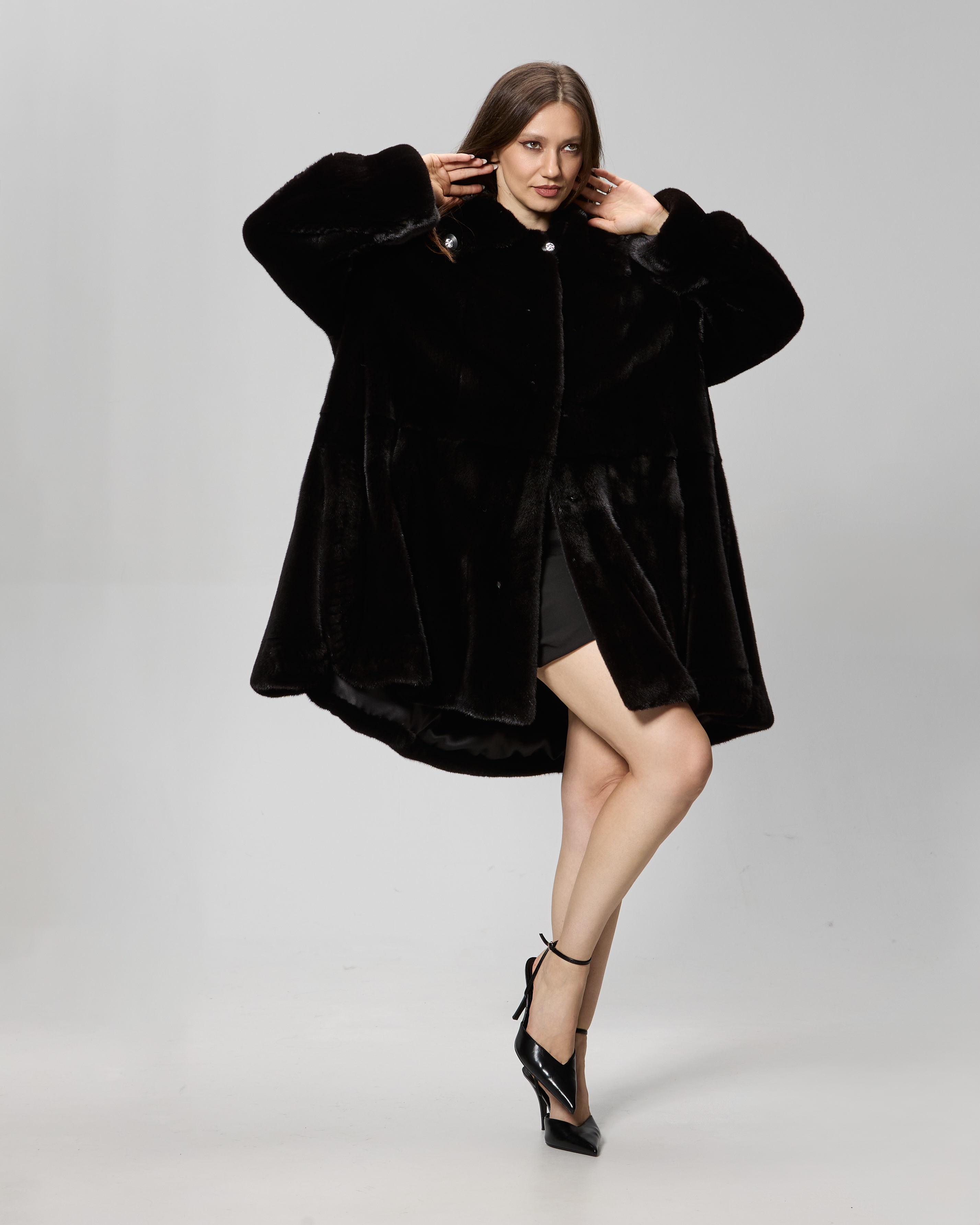 Haina din blana de vizon (nurca) Velvet model Michella