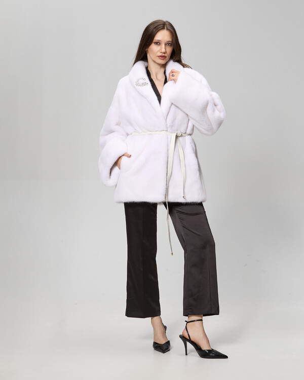 Jacheta din blana de vizon (nurca) Velvet White